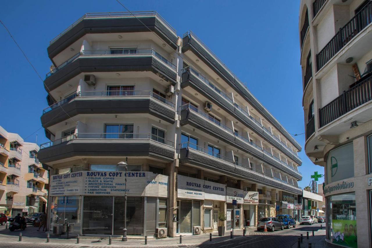 Attic City Apartments Larnaca Luaran gambar