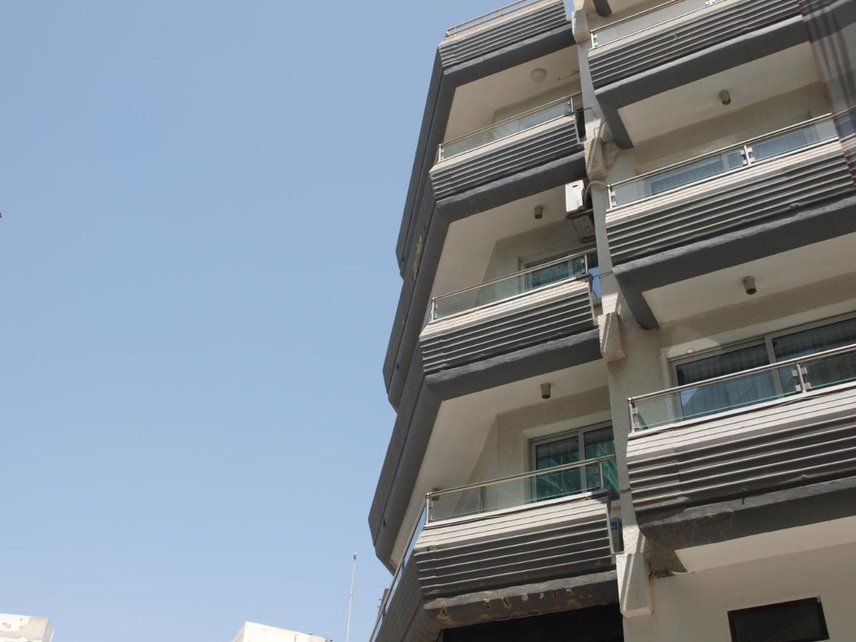 Attic City Apartments Larnaca Luaran gambar