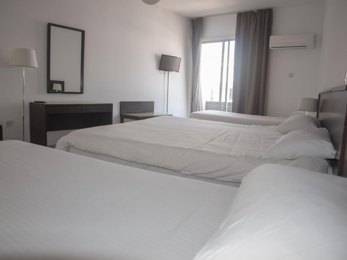 Attic City Apartments Larnaca Luaran gambar